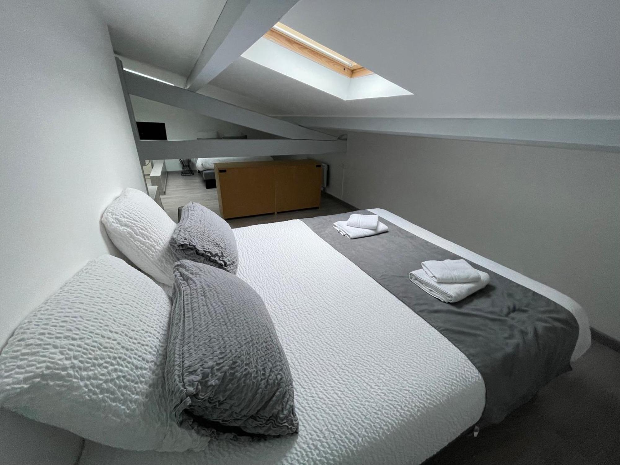 Hotel Paris Madrid Lesperon  Екстериор снимка