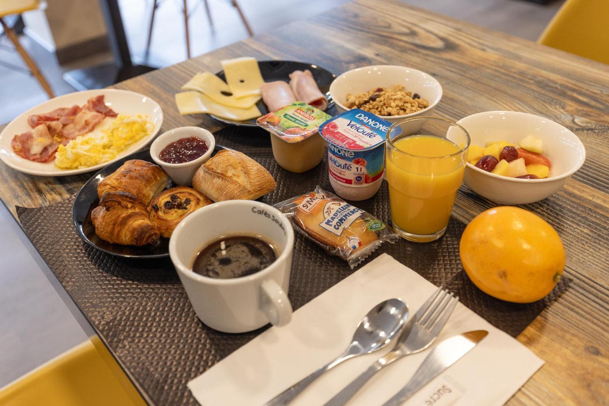 Hotel Paris Madrid Lesperon  Екстериор снимка