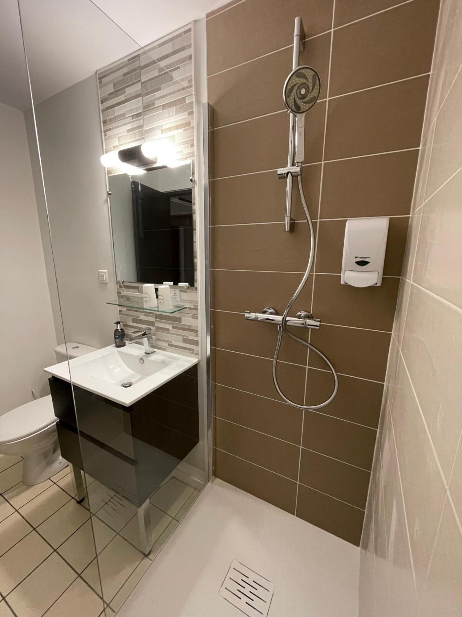 Hotel Paris Madrid Lesperon  Екстериор снимка